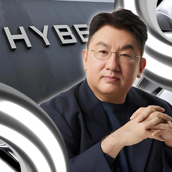 Ситуация накаляется: HYBE выпустили официальное заявление по делу о мошенничестве Бан Ши Хёка | Источник: theGirl