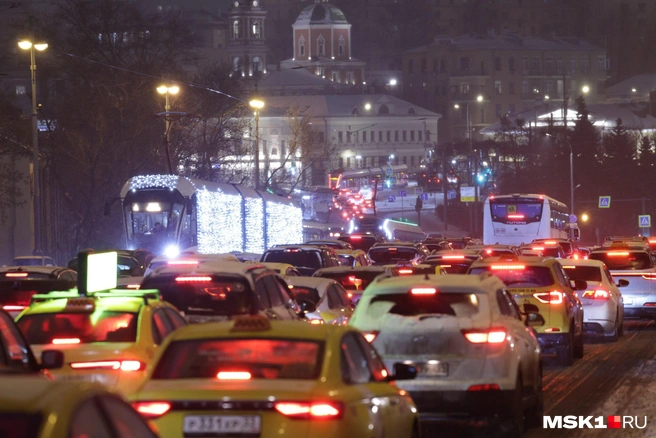 Движение в центре будет закрыто с 23:30 до 00:10 | Источник: Дмитрий Толстошеев / MSK1.RU