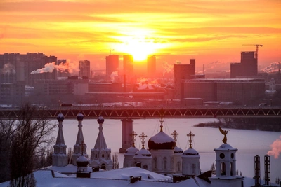 Nizhny Novgorod Glows in Rare Winter Sunset Photos