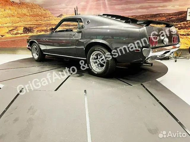 Серый Ford Mustang (4.9 MT) 1969 года выпуска | Источник: сайт объявлений