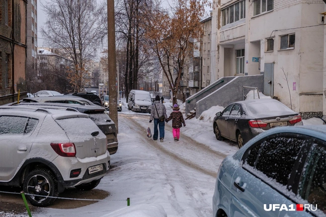 Вечером здесь гулять не очень приятно | Источник: Булат Салихов / UFA1.RU