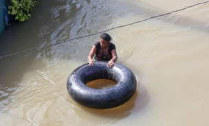 «Бассейны превратились в болота»: что сейчас происходит в затопленной Шри-Ланке — 9 фото