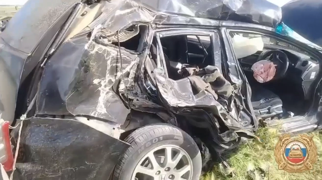 Самосвал снёс легковушку в районе Баяндая. Взрослый и два подростка пострадали | Источник: Госавтоинспекция Иркутской области