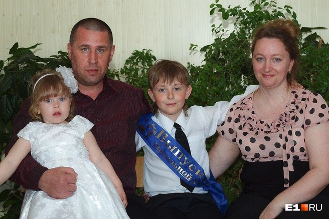Семья Влада Мятного не думала, что у сына получится добиться высот в музыке… | Источник: предоставлено участником группы