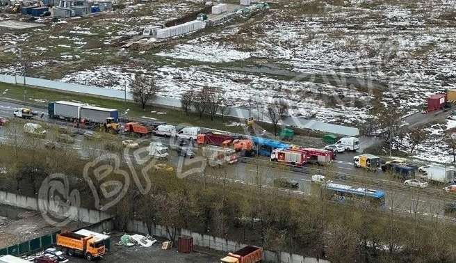 Варшавское шоссе парализовано | Источник: Дрожжино | Бутово Парк 2 | НОВОСТИ / T.me