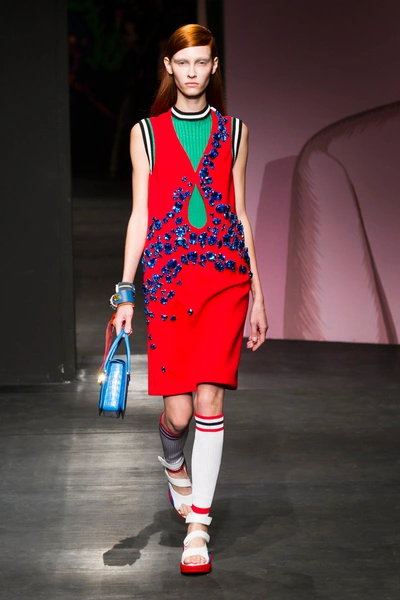 Показ Prada весна-лето 2014 | Источник: imaxtree