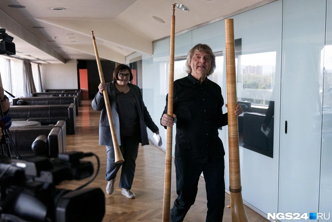 Некоторые просят горн на «закурить» | Источник: Мария Ленц / NGS24.RU
