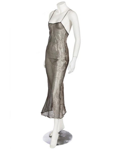 Знаменитое «голое» платье Кейт Мосс уйдет с молотка. И вы можете его купить за смешные деньги