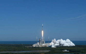 Грузовой корабль Cygnus впервые отправился к МКС на ракете Falcon 9