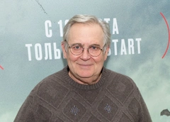 Юрий Стоянов: «Сталкиваюсь с издевательством над немолодостью»