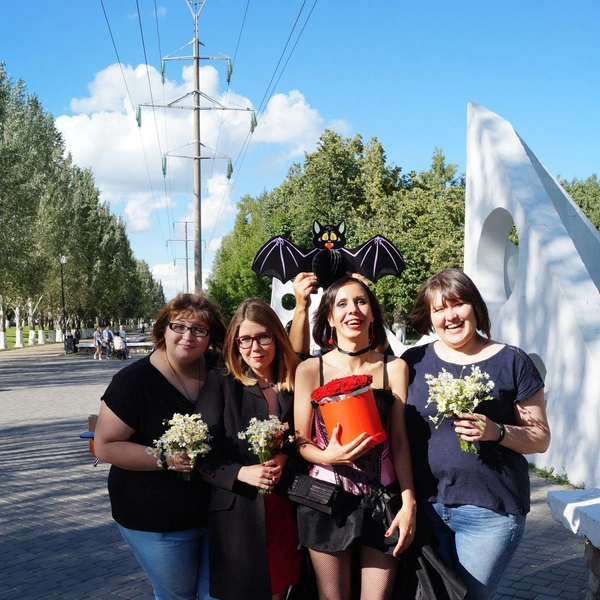 И, конечно же, очень креативная! Как вам вампирская вечеринка? | Источник: Ольга Лифанова / vk.com