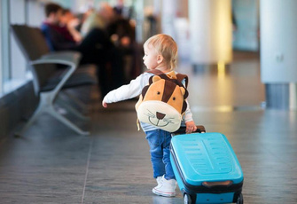 Дети в эмиграции: как помочь ребенку справиться со стрессом от переезда в новую страну