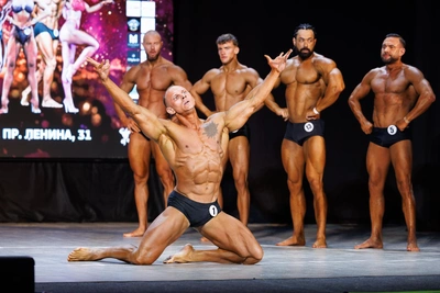 Атлеты Волгограда: богатыри и греческие боги на сцене