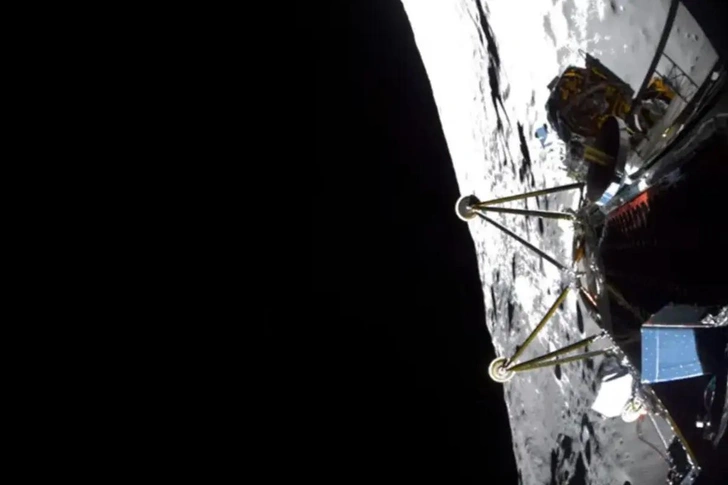 Модуль «Афина» во время прилунения | Источник: NASA TV