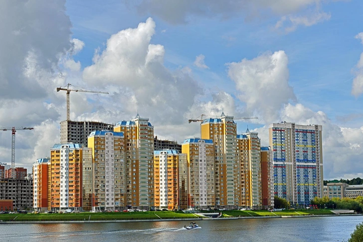 Вид на новые кварталы подмосковного Красногорска, архивное фото | Источник: Popova Valeriya via Shutterstock/Fotodom.ru