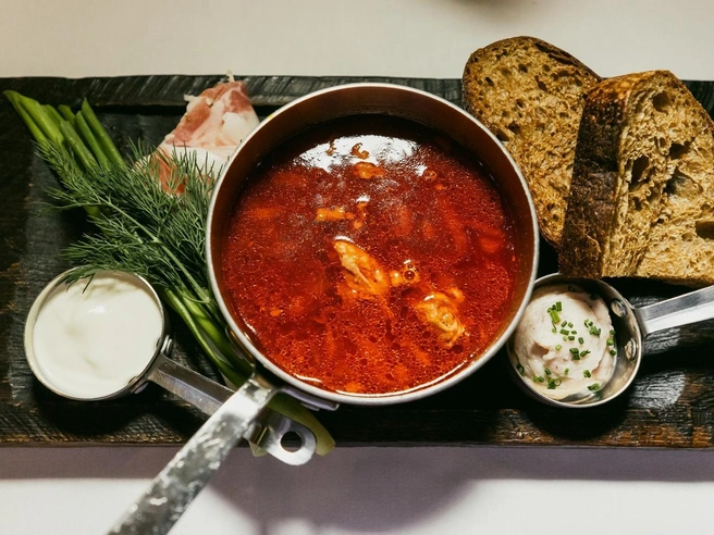 Суп со вкусом инфляции. Индекс борща за год подскочил на 23%, окрошки — на 8% | Источник: Максим Бутусов / E1.RU