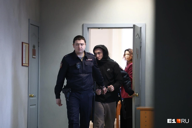 Один из обвиняемых в изнасиловании школьницы — Николай Силов | Источник: Владислав Лоншаков / E1.RU