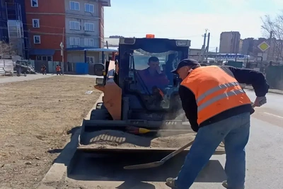 Читинские дорожники убрали 20 улиц за неделю