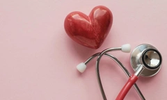 Ночная привычка, которая повышает риск инфаркта и инсульта