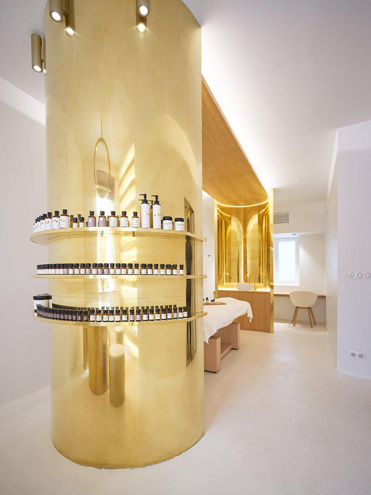 Сияние золота: японский салон красоты и бутик (фото 0)