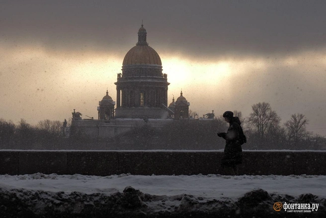 День поделят пополам: погода в Петербурге резко изменится | Источник: Михаил Огнев / «Фонтанка.ру»