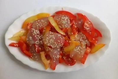 Scientists Propose Eating Jellyfish Overrunning the Sea of Azov