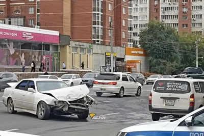 На Гоголя в Новосибирске столкнулись две Toyota