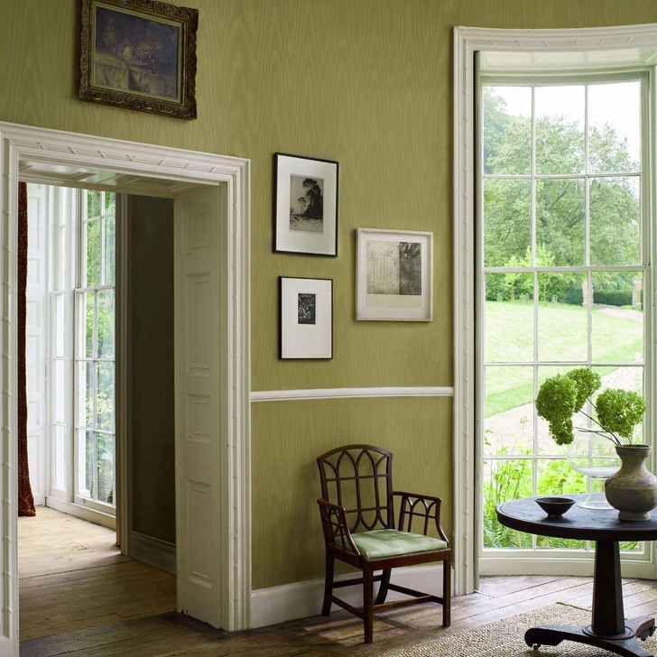 Обои с муаровым узором Moire, Zoffany, салоны «Мандерс». | Источник: manders.ru