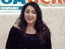 Нумеролог: «Лолите нужно притворяться перед мужем»