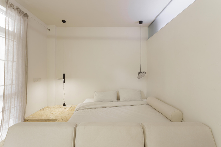 Квартира-студия 27 м² в песочных оттенках в Сочи