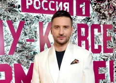 Лазарев наорал на эксперта сотни, один из жюри сделал предложение девушке прямо на сцене в «Ну-ка, все вместе!»