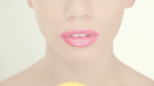 5 способов увеличить губы при помощи make up