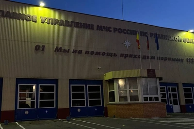 Рязанские пожарные потушили два возгорания в жилом секторе за один вечер