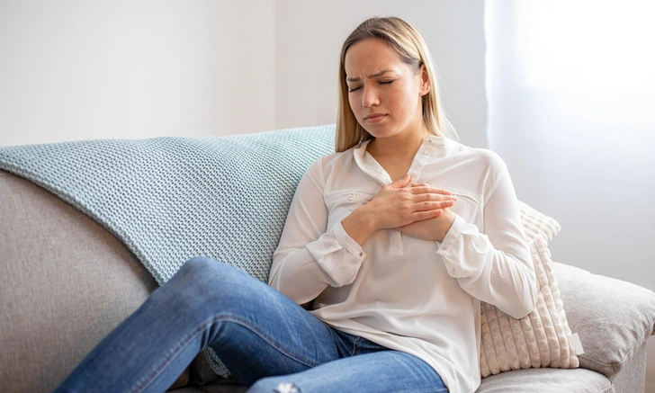 Может ли здоровый человек умереть от внезапной остановки сердца, объяснила врач Лифанова | Источник: iStockphoto/makyzz