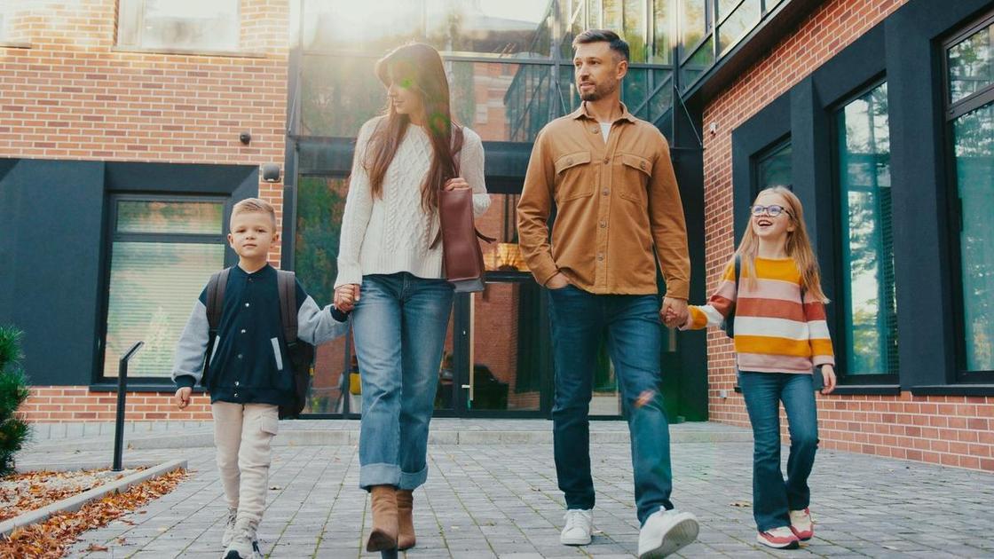 Чтобы мама была спокойна: как одежда помогает узнать, где находится ребенок