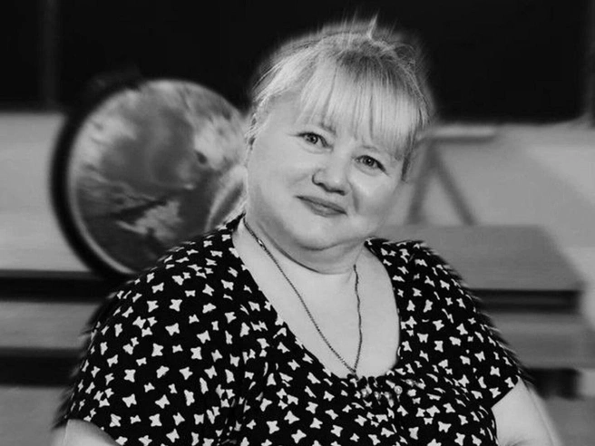 Алена Павловна совмещала работу в школе № 77 с волонтерством | Источник: Читатель E1.RU