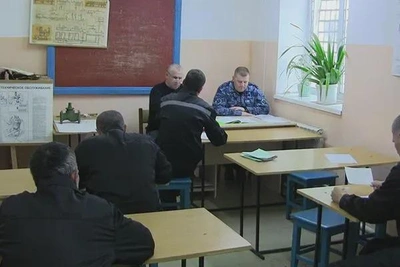 700 осужденных в Приамурье обучились на швей и поваров