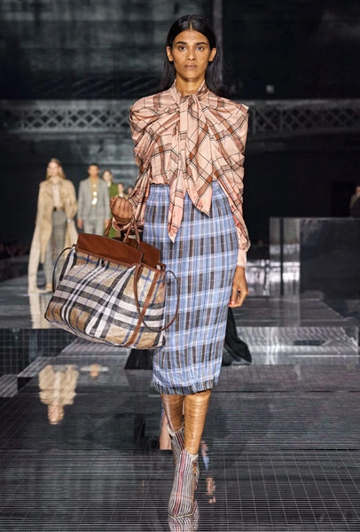 Burberry 2020 21 MARIECLAIRE