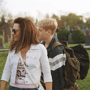 Парентификация: как перестать быть «родителем» своим родителям