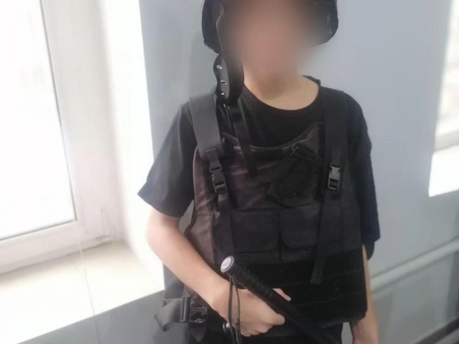 Мальчик демонстрировал интерес к оружию, в том числе в виртуальной среде. | Источник: страница стрелявшего в соцсети