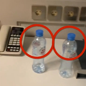 Фото №1 - Соратники Навального объяснили, откуда в отчетах медиков появилась бутылка со следами яда