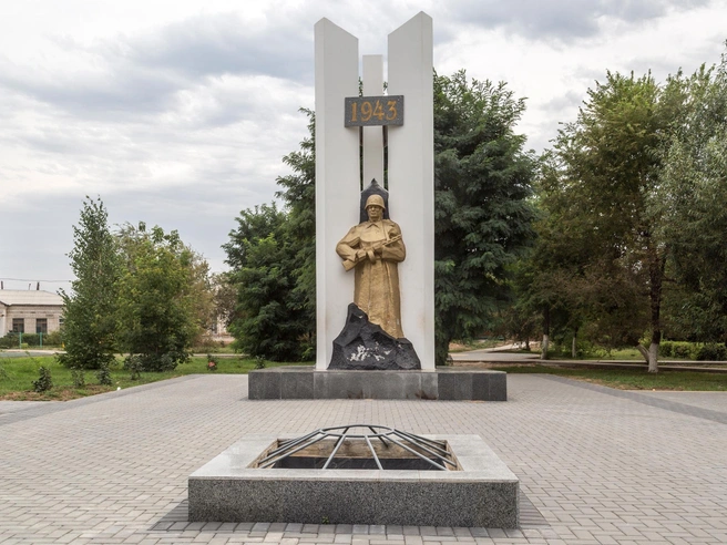Стоимость ремонта памятника приблизилась к 9 миллионам рублей. | Источник: Константин Завриков / V1.RU