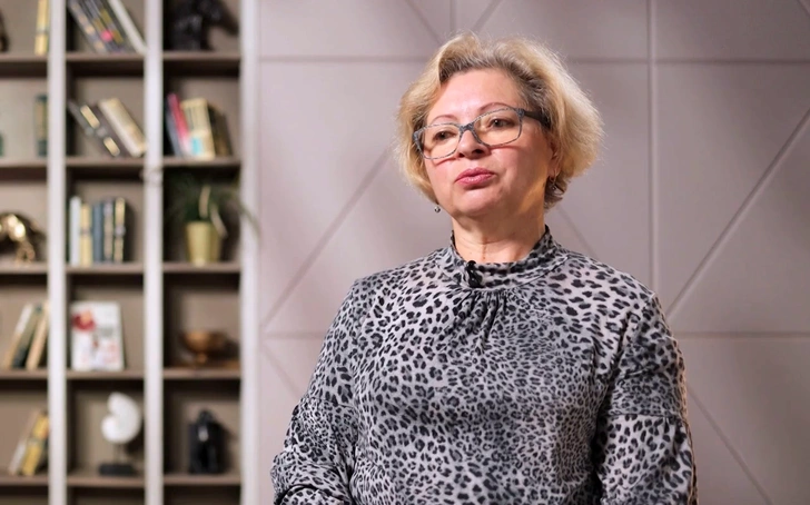 Марина Олеговна, свекровь Милены