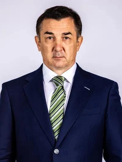 Самый высокооплачиваемый депутат нового созыва Горсовета Уфы — гендиректор «Салавата Юлаева» Ринат…