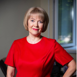 Лана Лесникова