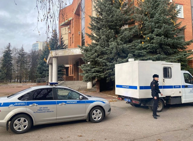 Ананикяна привезли в Советский районный суд | ya62.ru