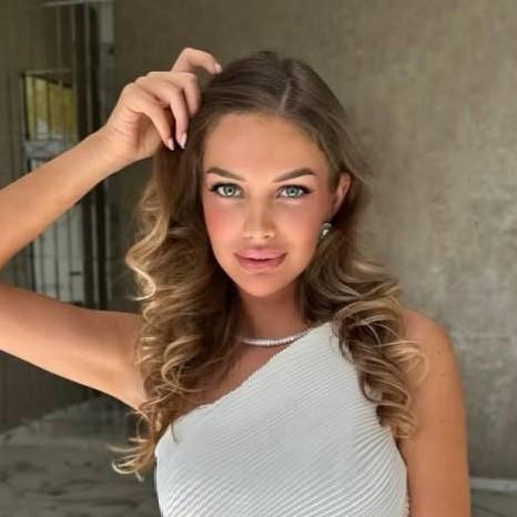 «Утерла нос всем, кто пытался сделать мне больно»: кто такая «Мисс Россия — 2025» Анастасия Венза?