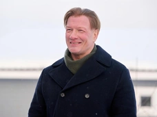 Будни «Акушера» не так просты: что известно о втором сезоне сериала НТВ с Никитой Панфиловым