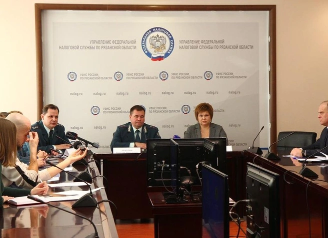 В Рязани провели пресс-конференцию, посвященную уплате налогов | 62.ru
