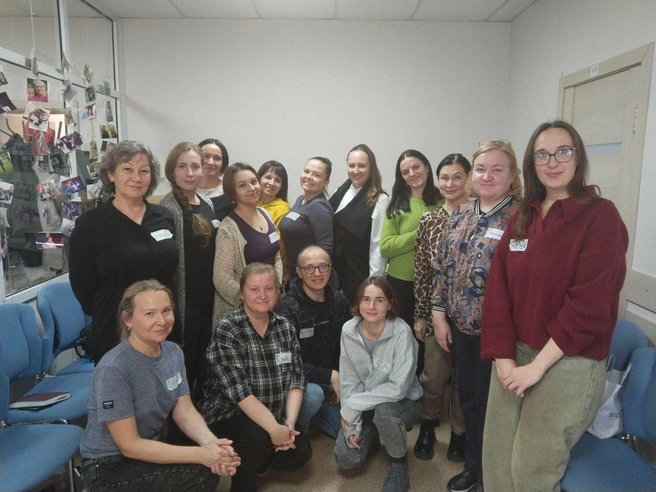 Участники осенней школы волонтера в центре | Источник: Центр социально-психологической поддержки «Все свои!» / vk.com